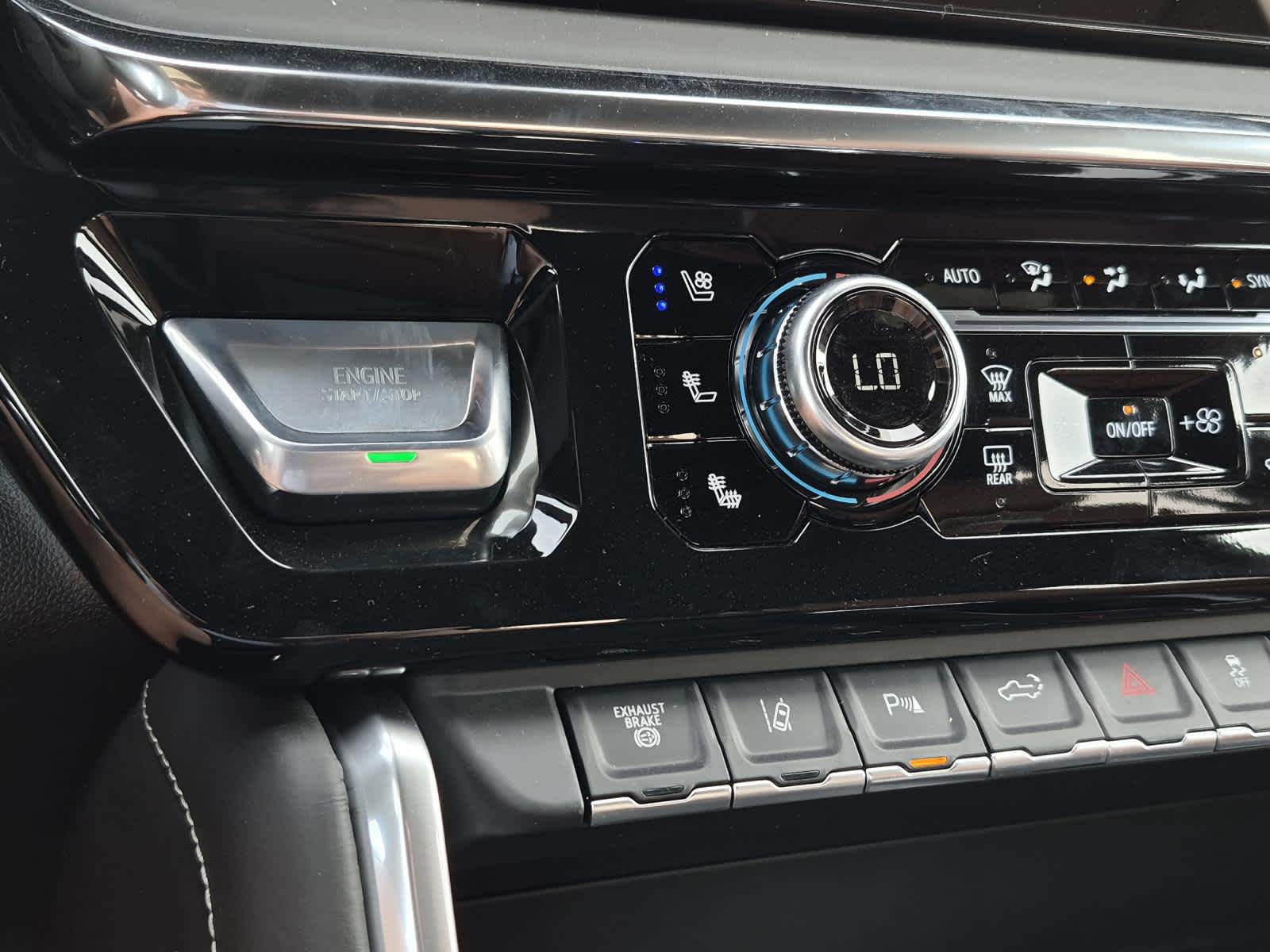 2026 GMC Sierra 3500 HD Denali Ultimate DRW