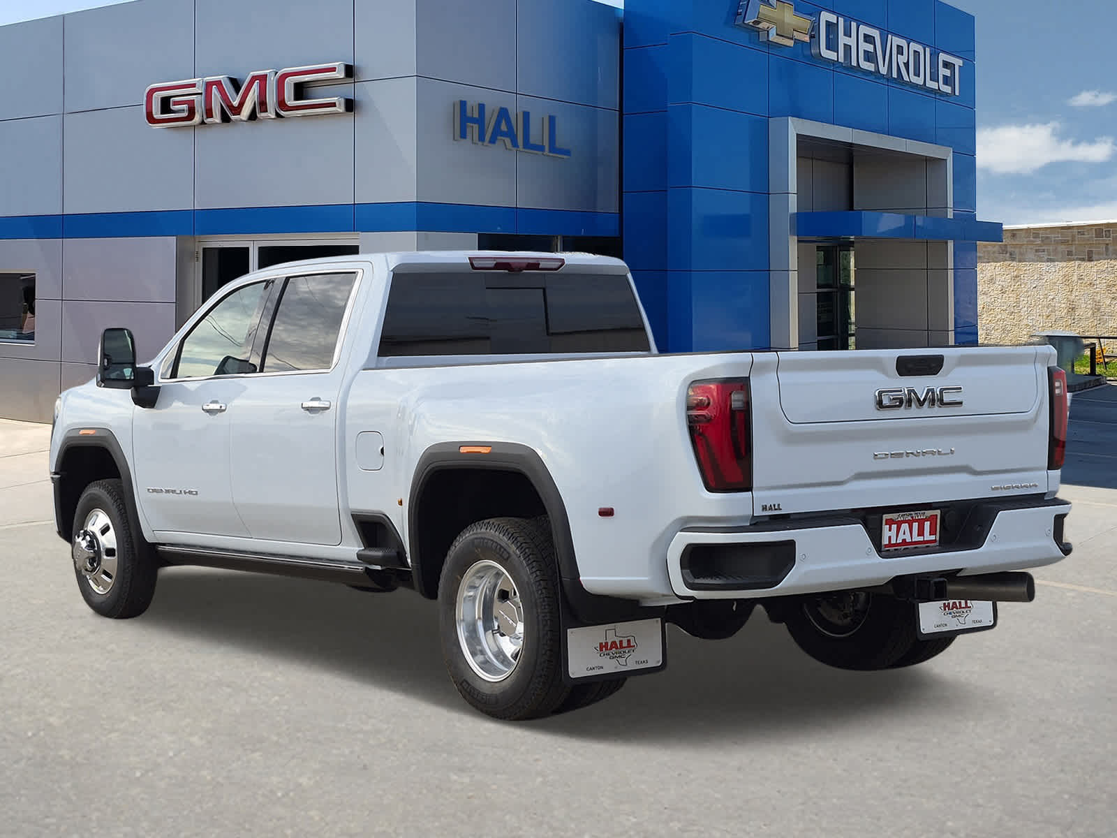 2026 GMC Sierra 3500 HD Denali Ultimate DRW