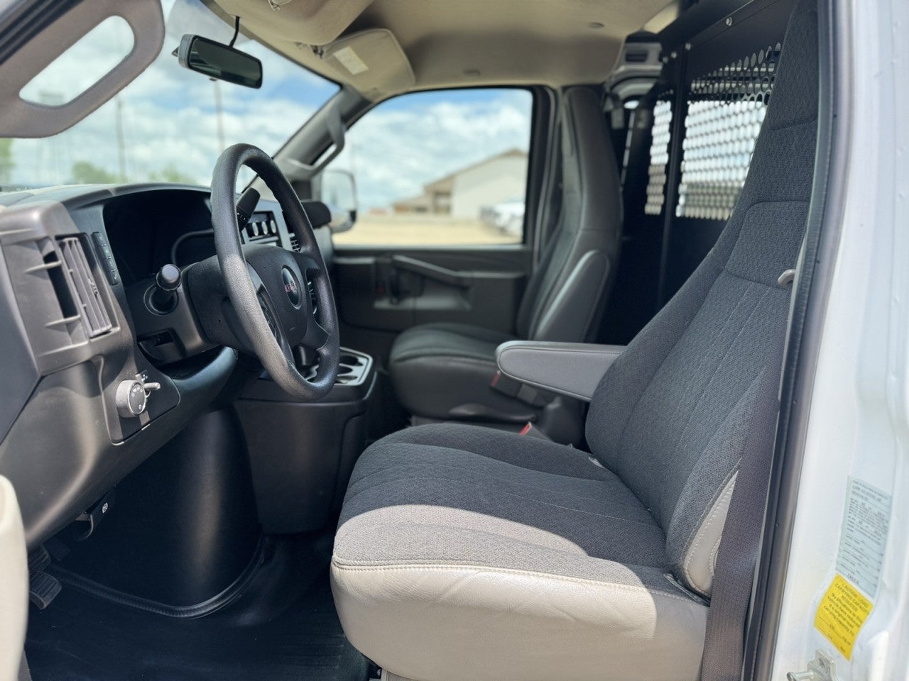 2024 GMC Savana Cargo 2500 Work Van