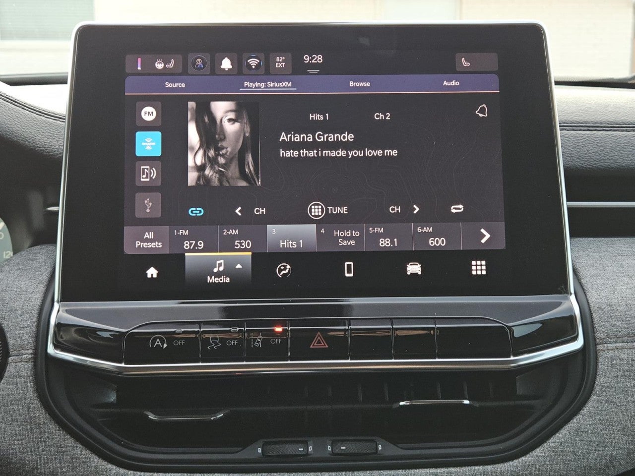 2022 Jeep Compass Latitude Lux 4x4