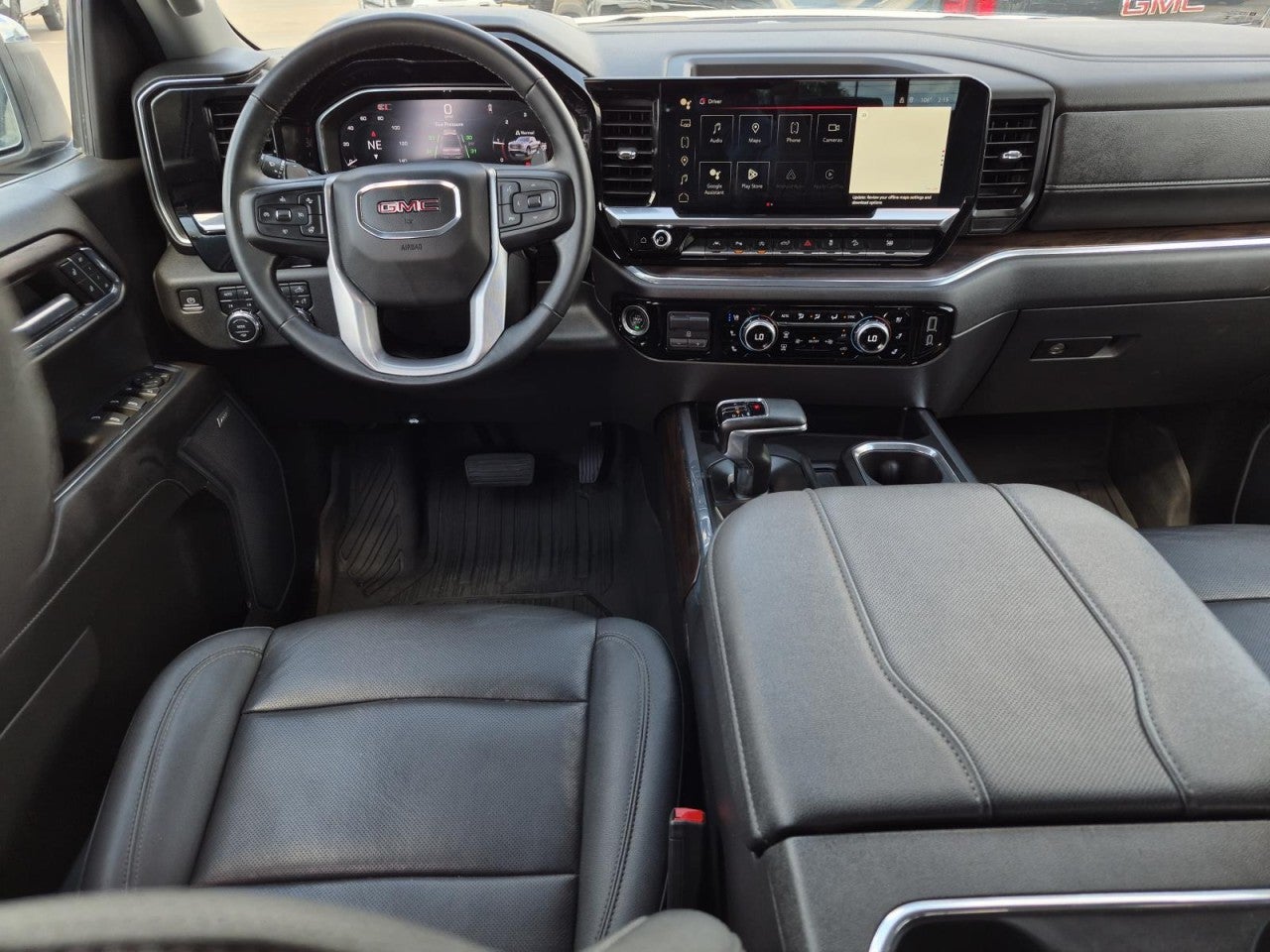 2024 GMC Sierra 1500 SLT - Photo 17