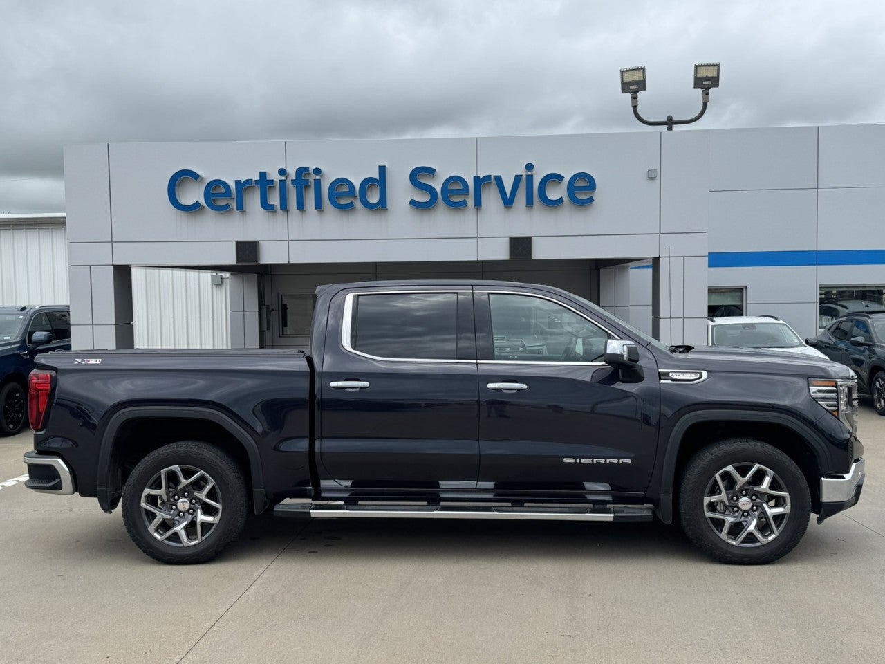 2024 GMC Sierra 1500 SLT