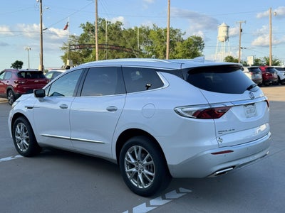 2024 Buick Enclave Essence