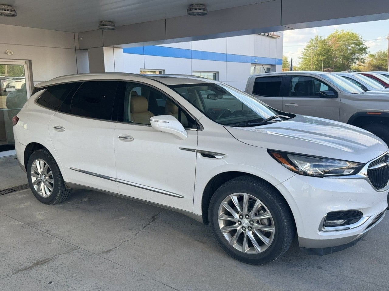 Used 2018 Buick Enclave Premium with VIN 5GAEVBKW2JJ222671 for sale in Canton, TX