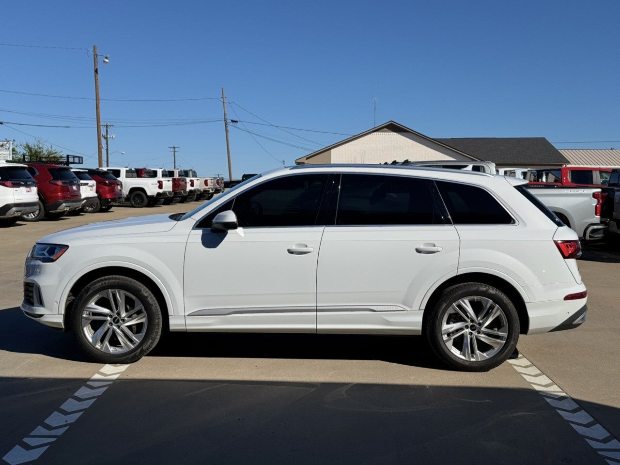 2023 Audi Q7 Premium